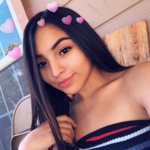 Meet your Posher, Daniela